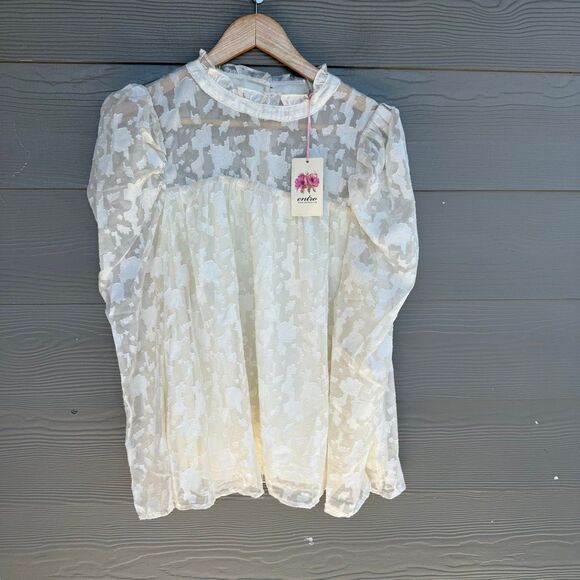 Entro NWT embroidered puffed sleeve blouse - Picture 1 of 6